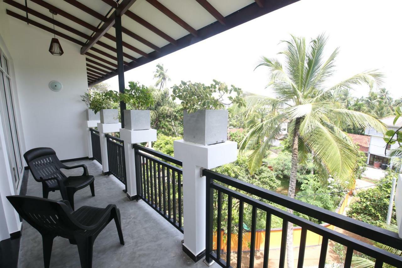 L&D Stay Inn Hikkaduwa Exterior photo